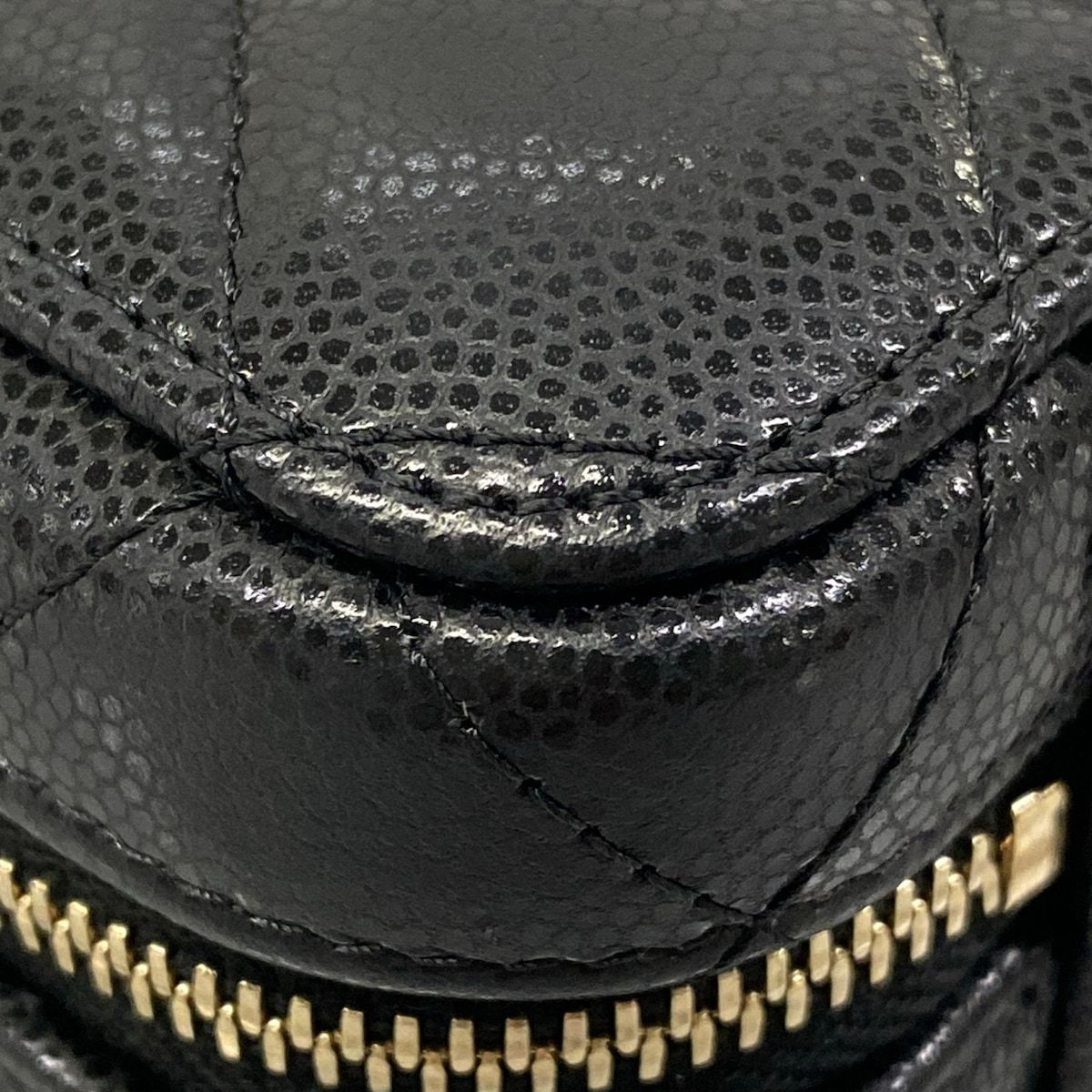 Chanel Shoulder Bag Quilted Black Matte Gold Chain — view 7
