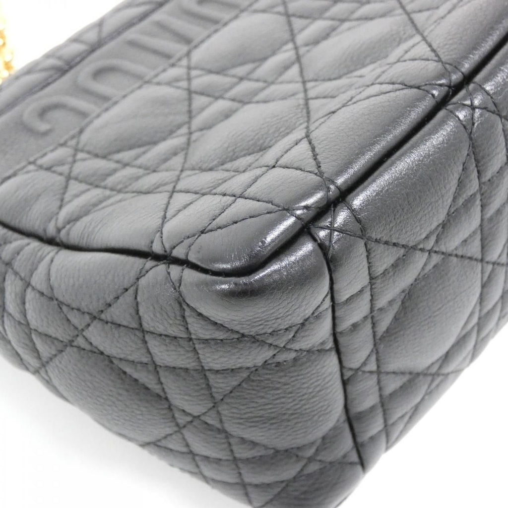 Dior Caro Medium Shoulder Bag — view 3