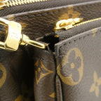 Louis Vuitton Monogram Multi Pochette Accessoires Shoulder Bag — view 4
