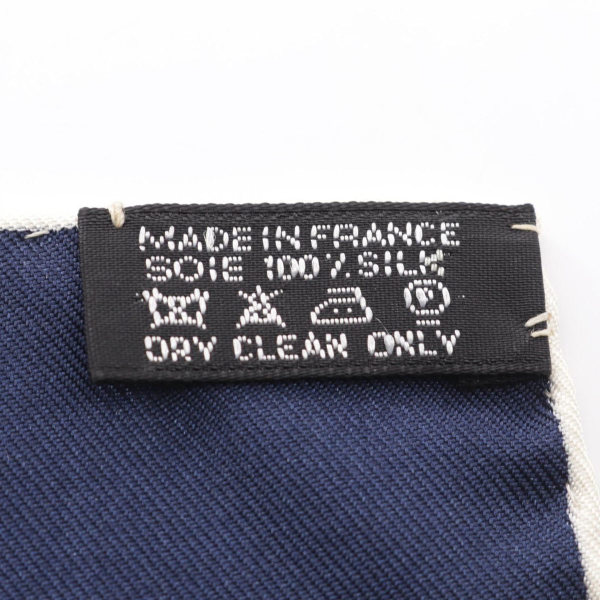 Hermes Scarf Carre 90 Bal de Bulles Silk — view 3