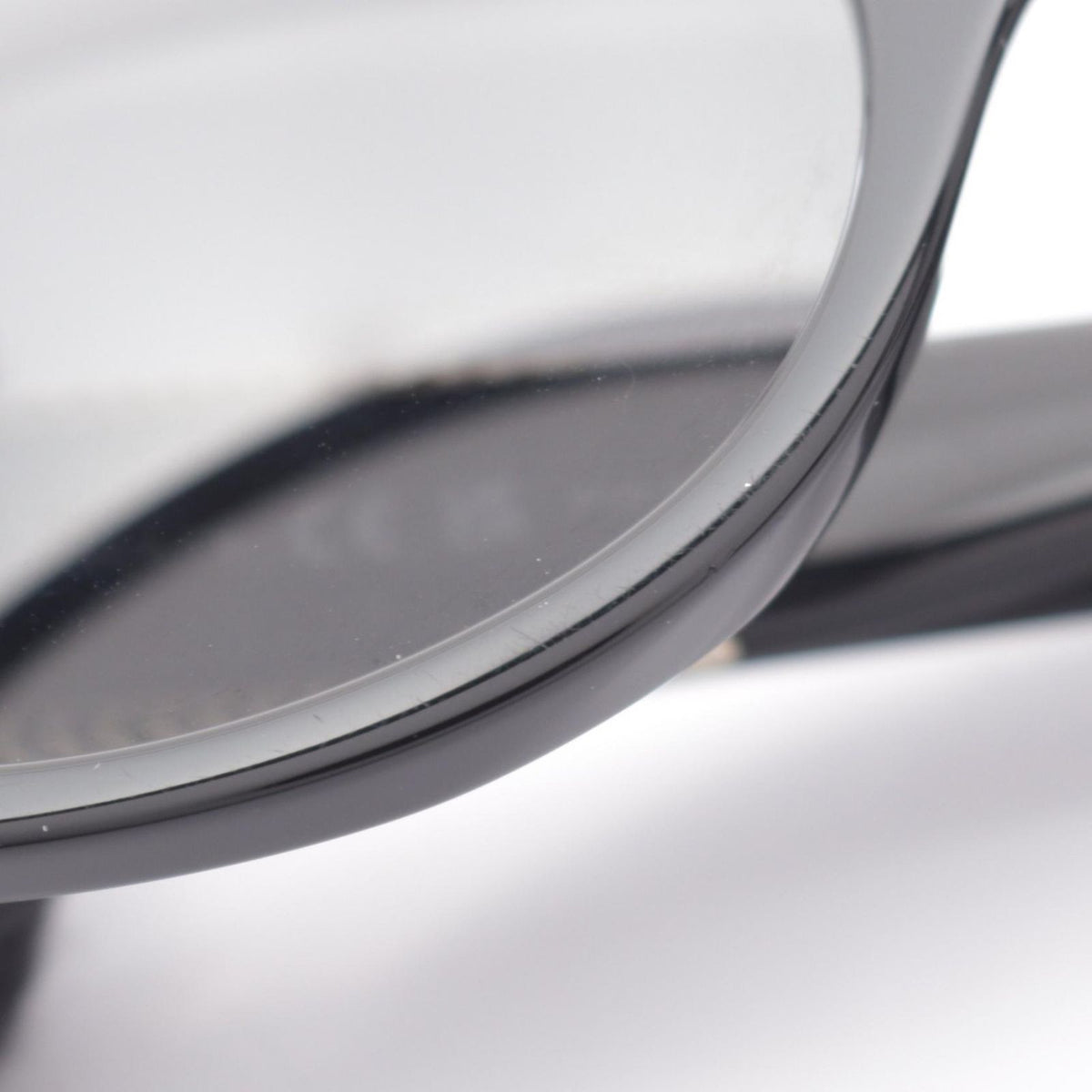 Chanel Sunglasses CC Logo Oval Eyewear — view 8