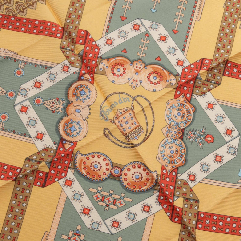 Hermes Scarf Petit Carre 45 Brins D'or Silk — view 4