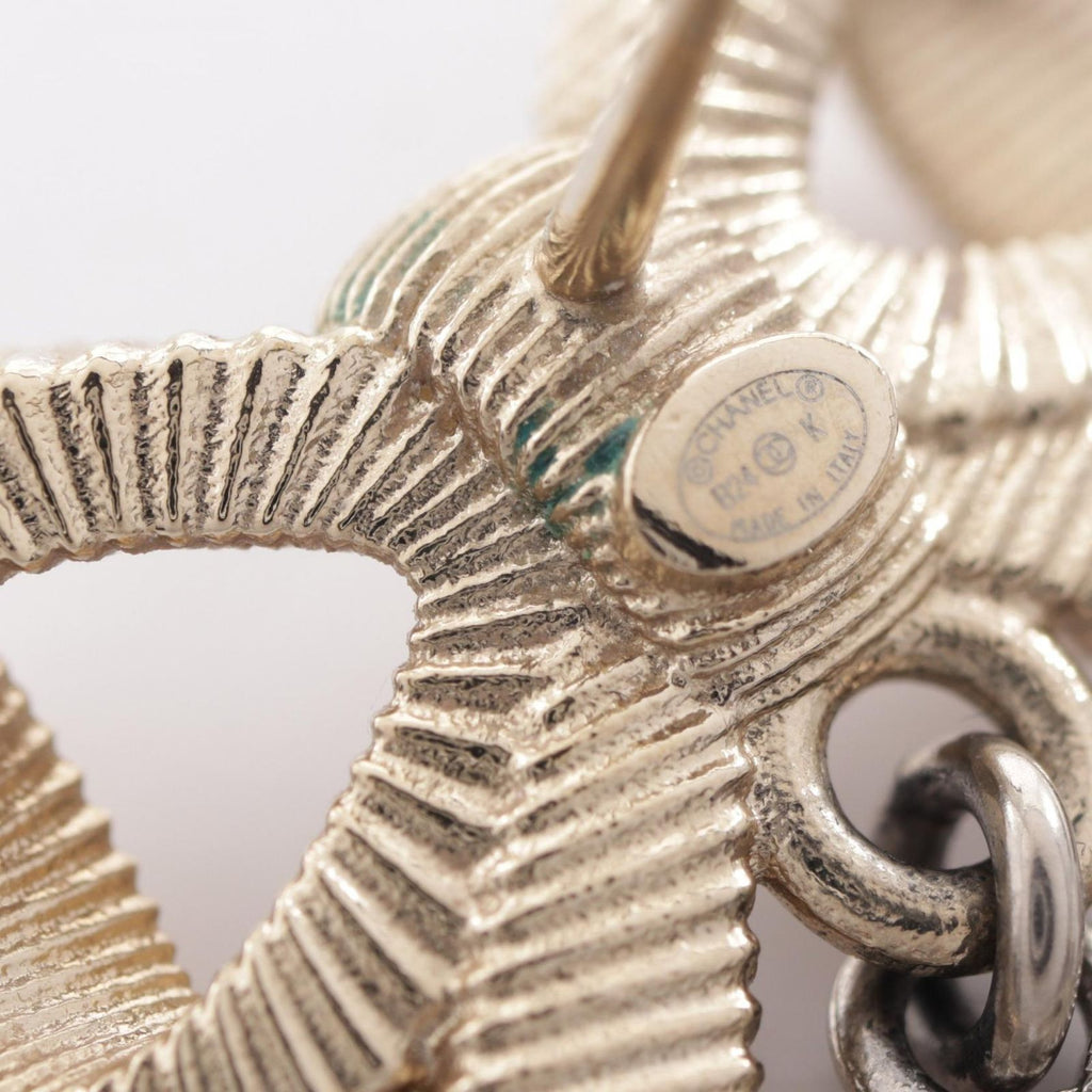 Chanel Earrings CC Logo Ribbon — view 5