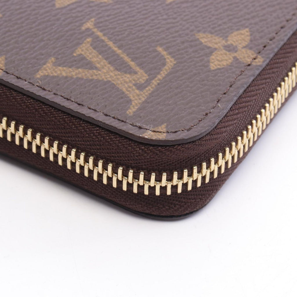 Louis Vuitton Round Wallet Zippy Canvas — view 6