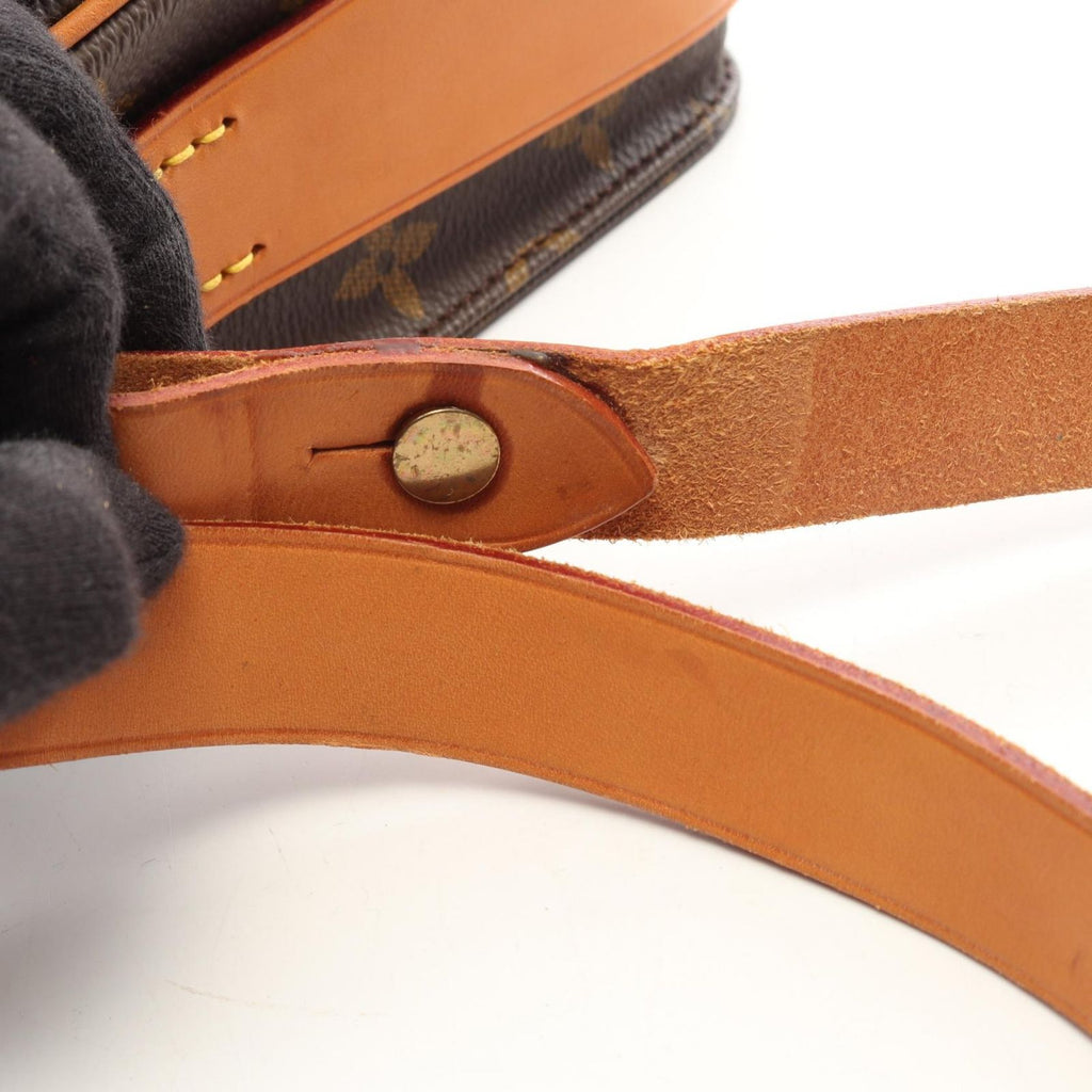 Louis Vuitton Shoulder Bag Cartouchiere MM Leather — view 8