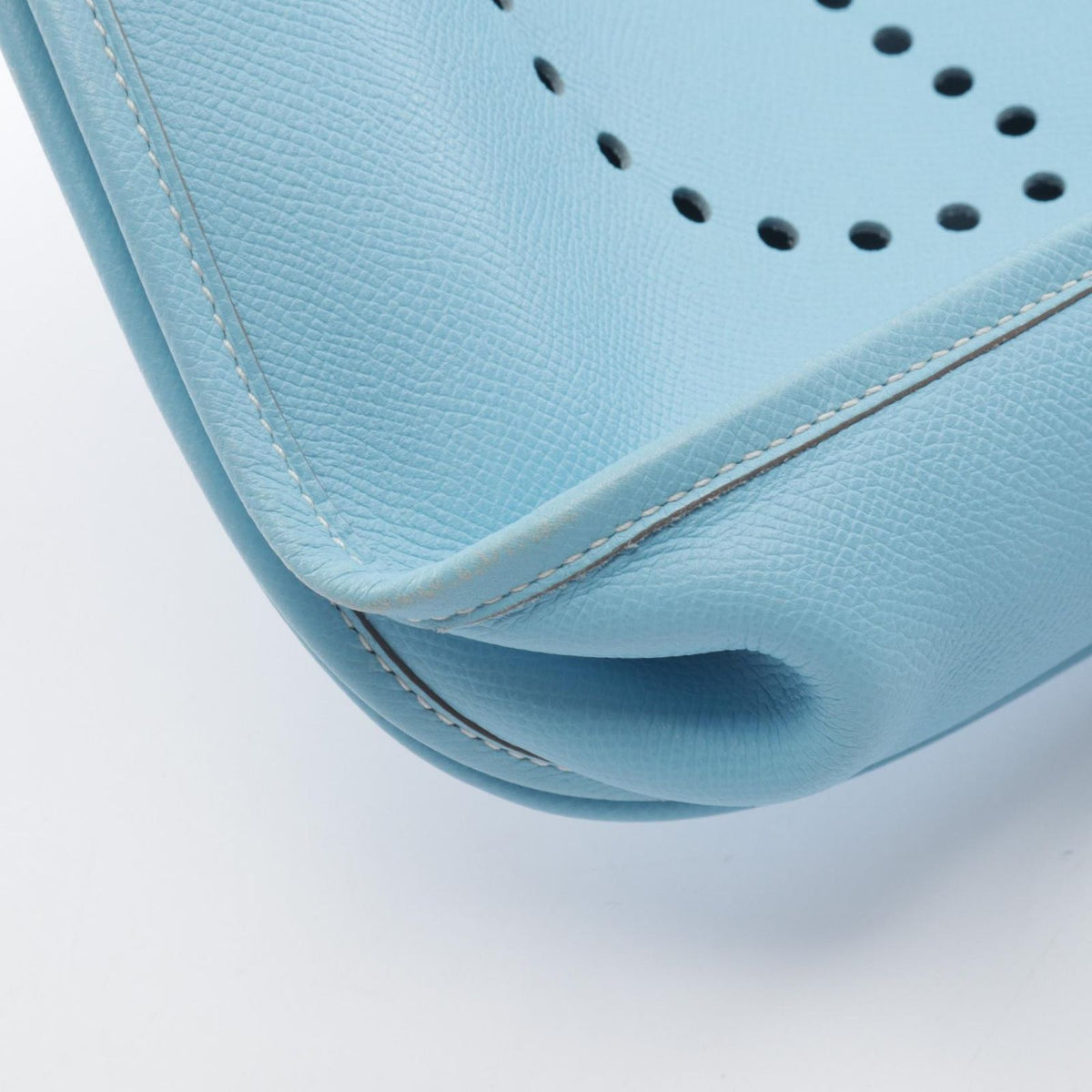 Hermes Shoulder Bag Evelyne 3 Trois GM Celeste — view 6