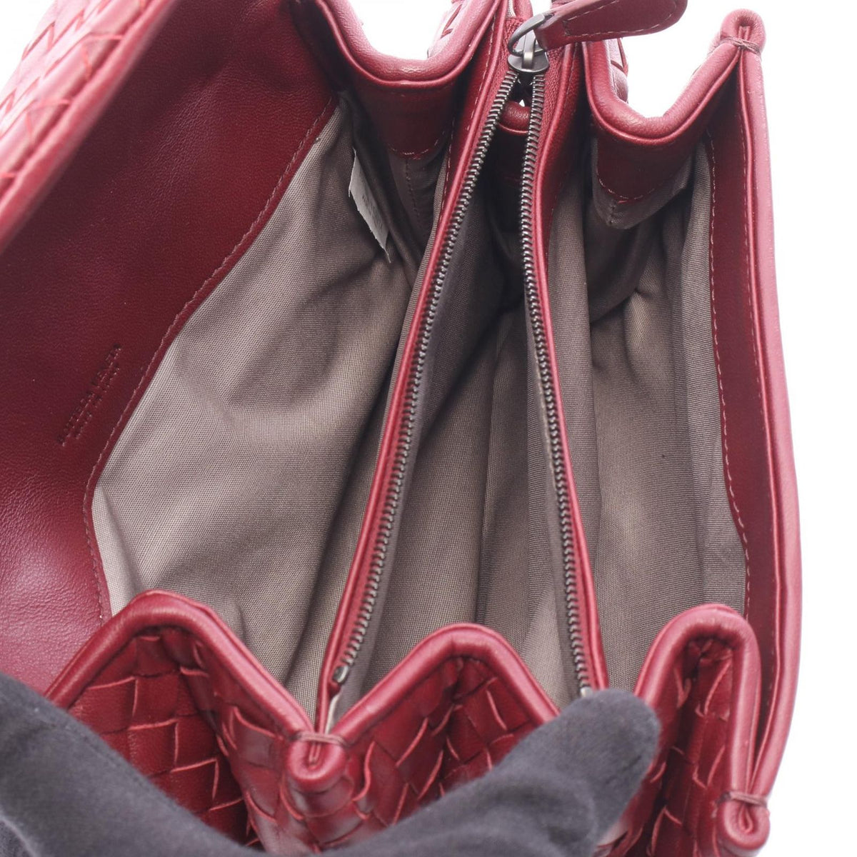 Bottega Veneta Clutch Intrecciato Bordeaux Lambskin — view 3