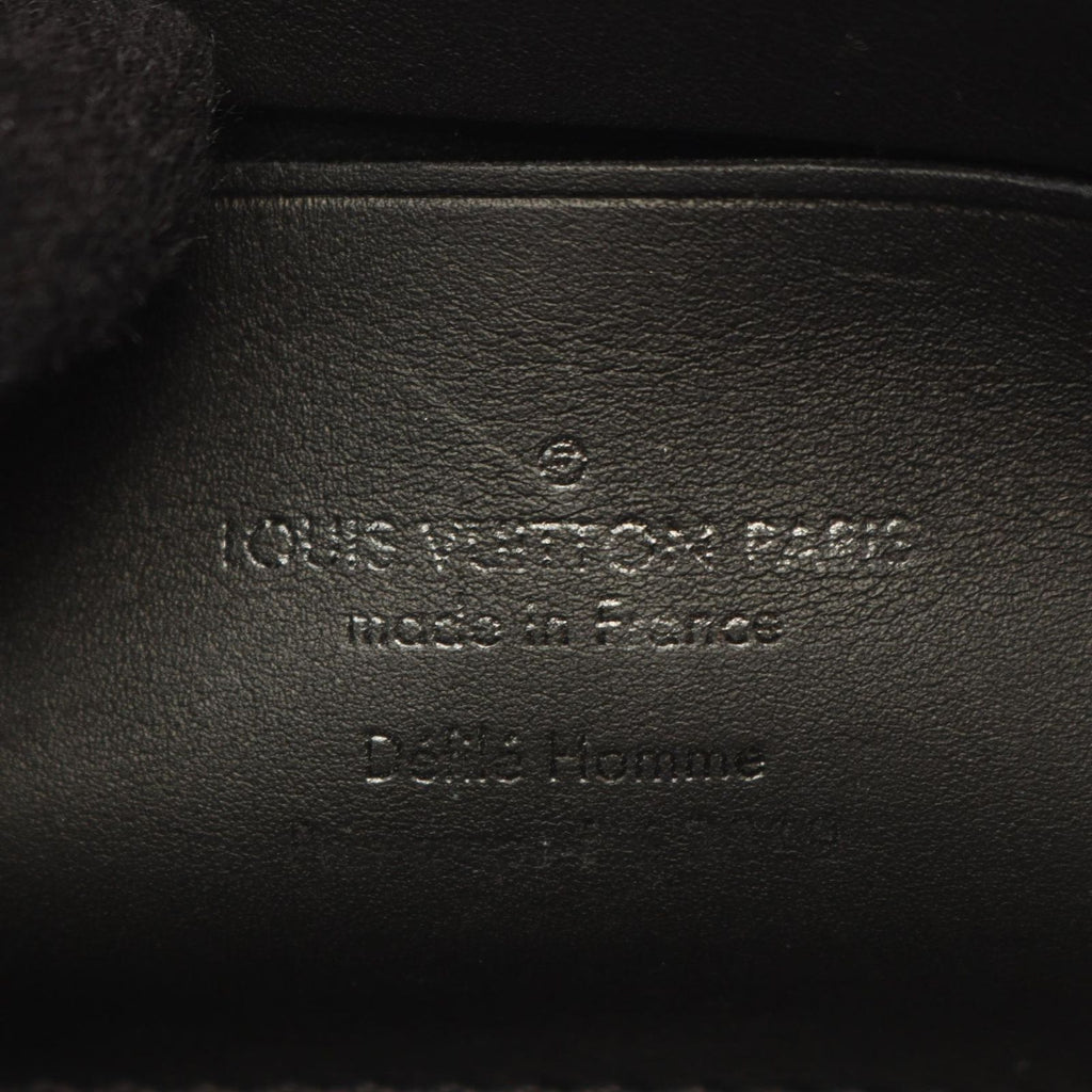 Louis Vuitton Clutch Pochette Volga Leather — view 4