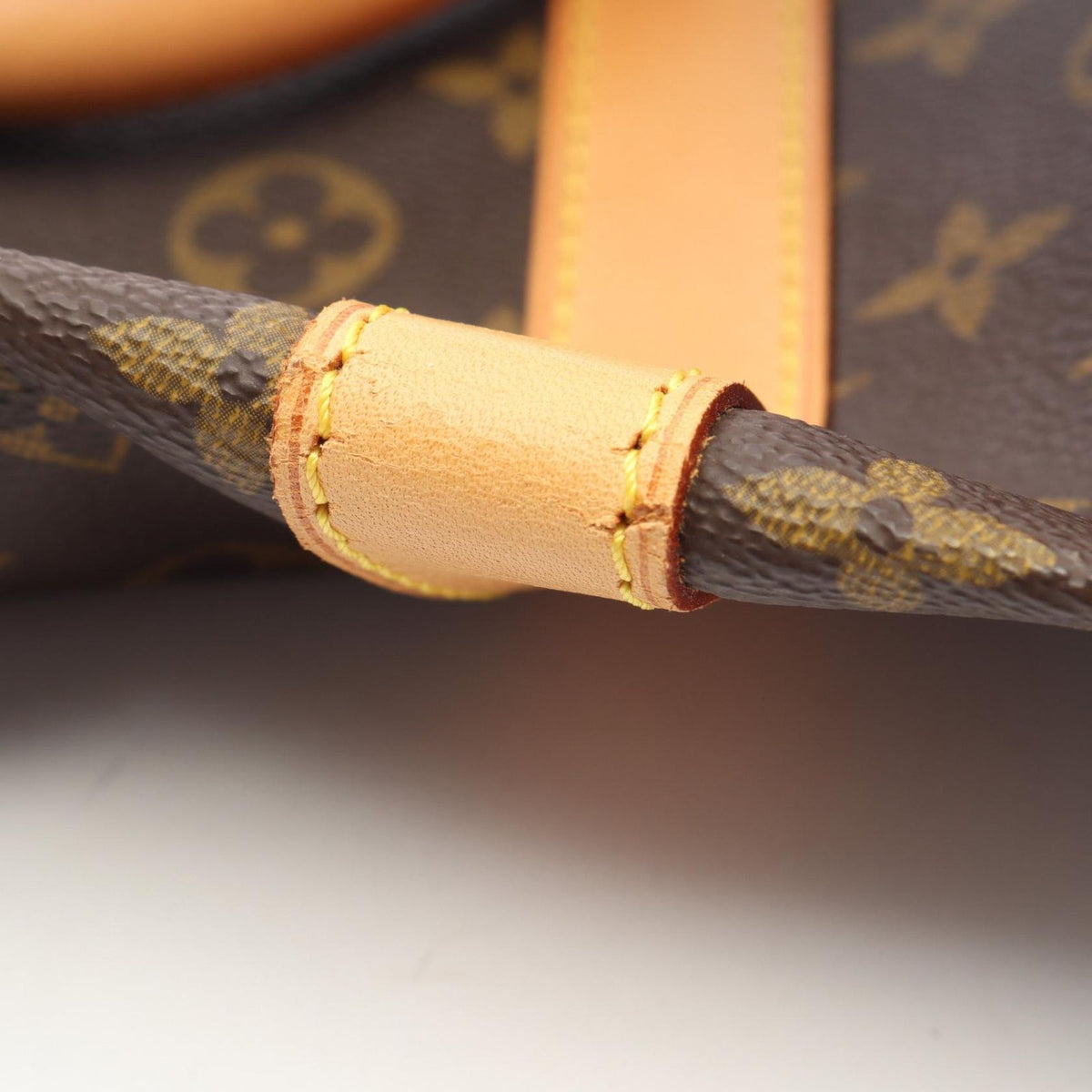 Louis Vuitton Boston Bag Keepall 60 Leather — view 6