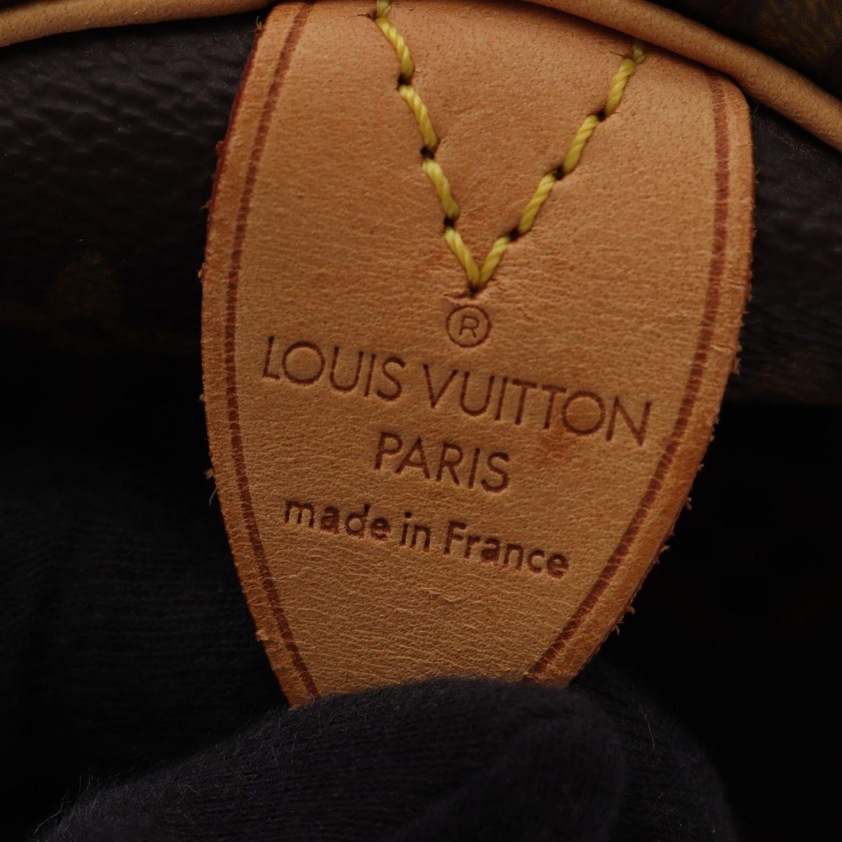 Louis Vuitton Boston Bag Keepall 60 Leather — view 4