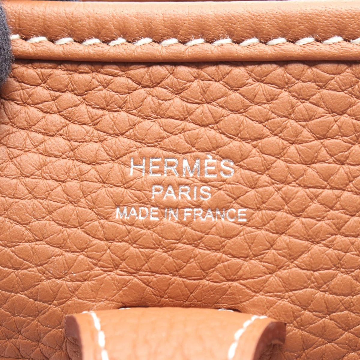 Hermes Shoulder Bag Evelyne 23 Gold — view 4