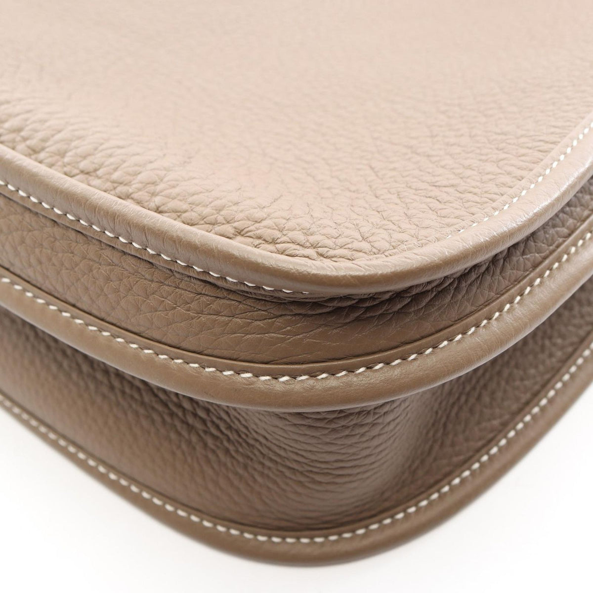 Hermes Shoulder Bag Evelyne 3 Trois PM Etoupe — view 6