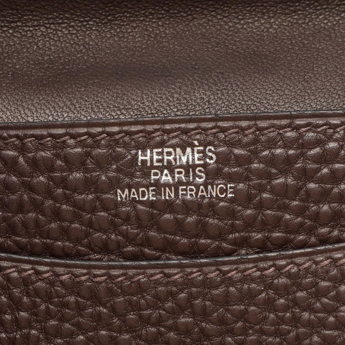 Hermes Card Case Dogon Chocolat Leather — view 4