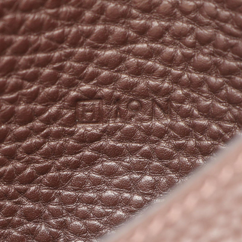 Hermes Card Case Dogon Chocolat Leather — view 5