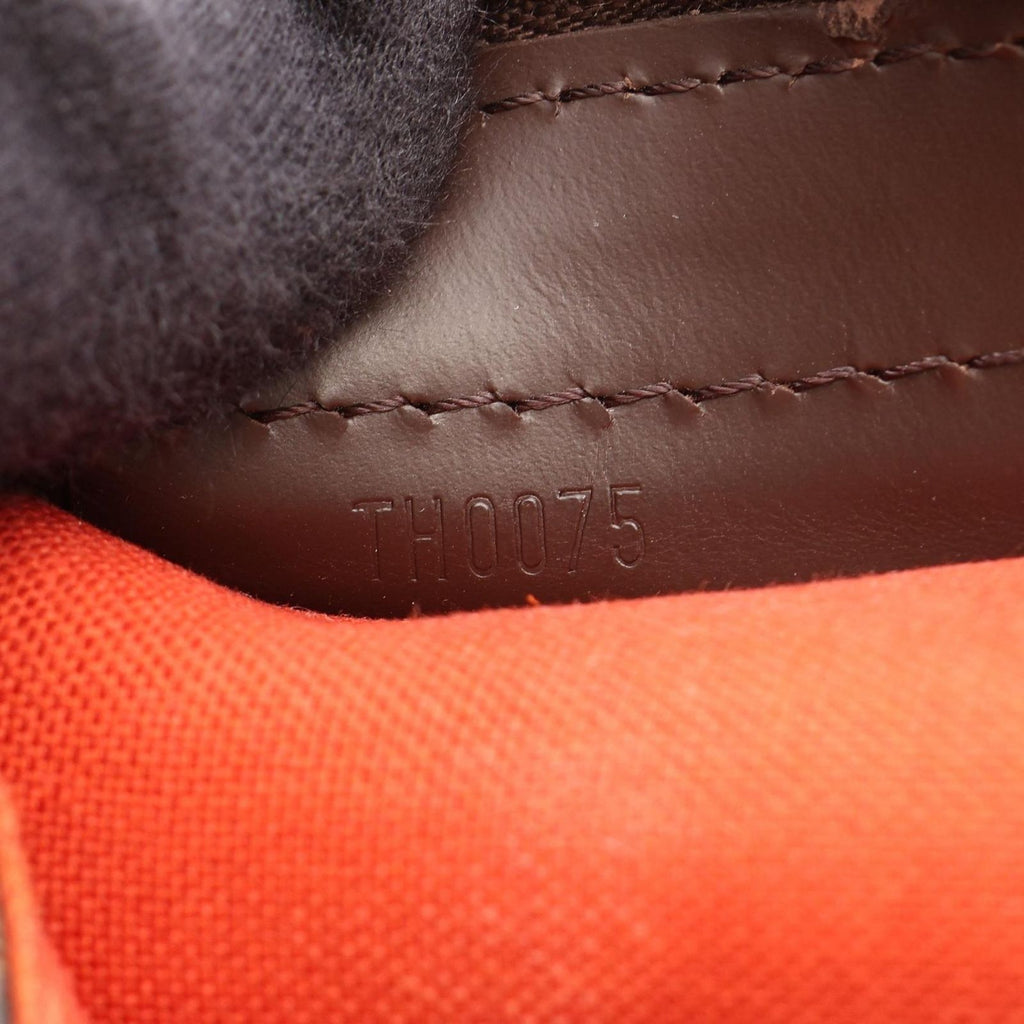 Louis Vuitton Tote Bag Chelsea Leather — view 5