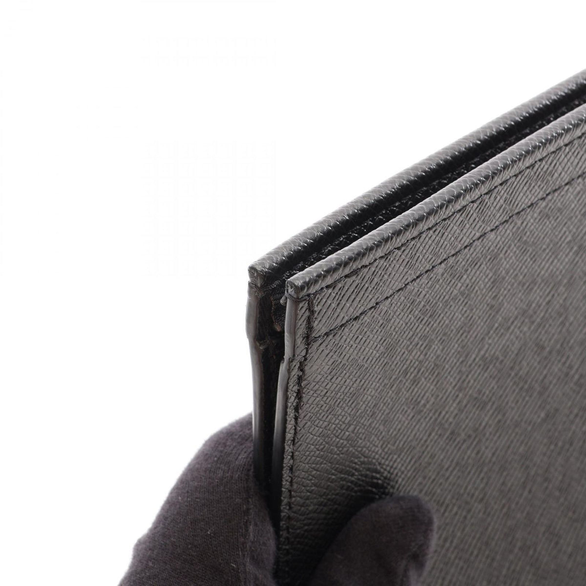 Louis Vuitton Clutch Pochette Voyage Noir Leather — view 7