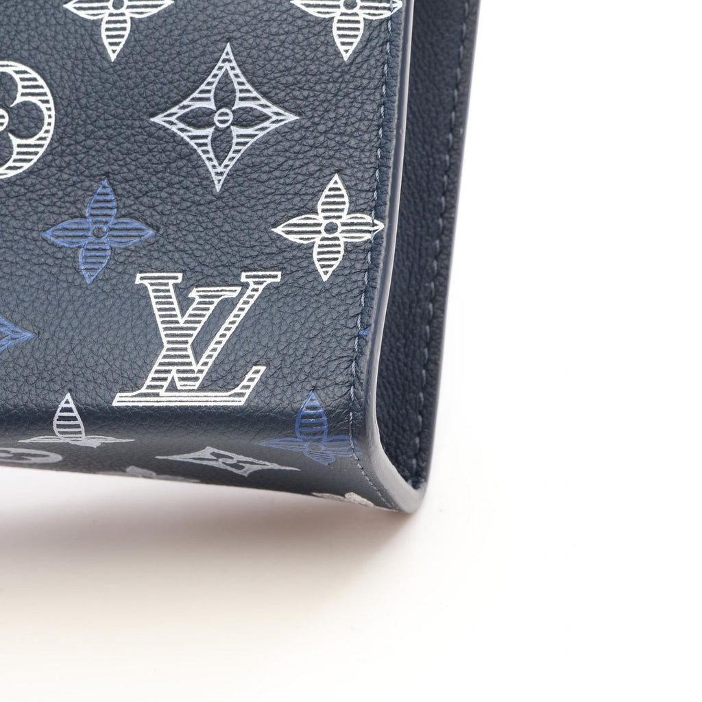 Louis Vuitton Shoulder Bag Gaston Wearable Wallet Navy Blue Leather — view 6