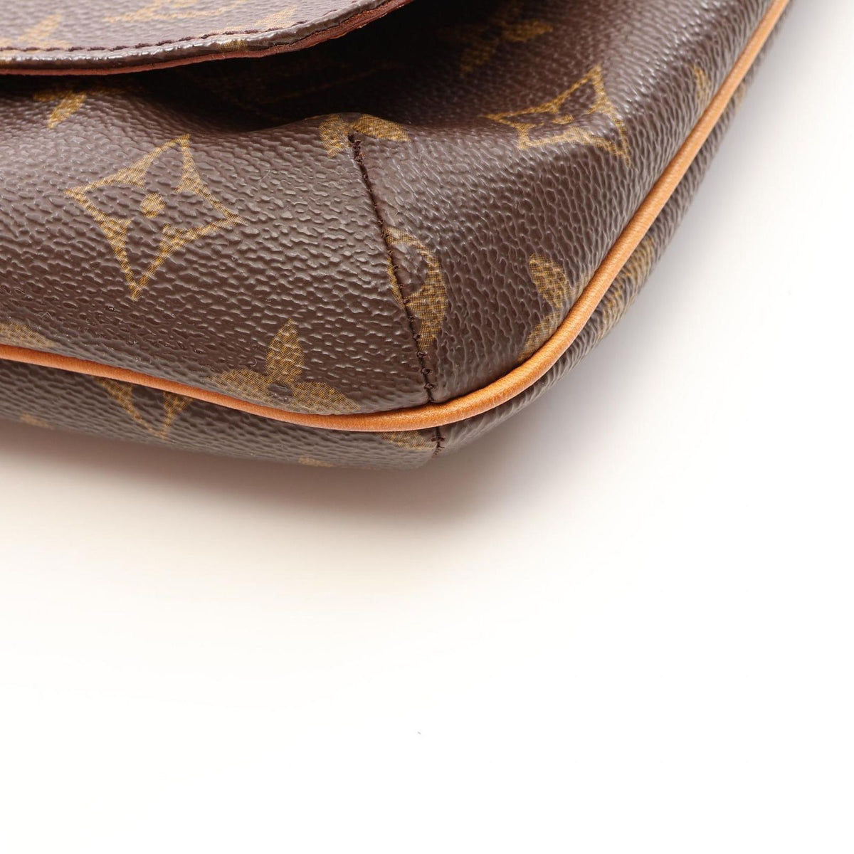 Louis Vuitton Shoulder Bag Musette Tango Short Strap Leather — view 7