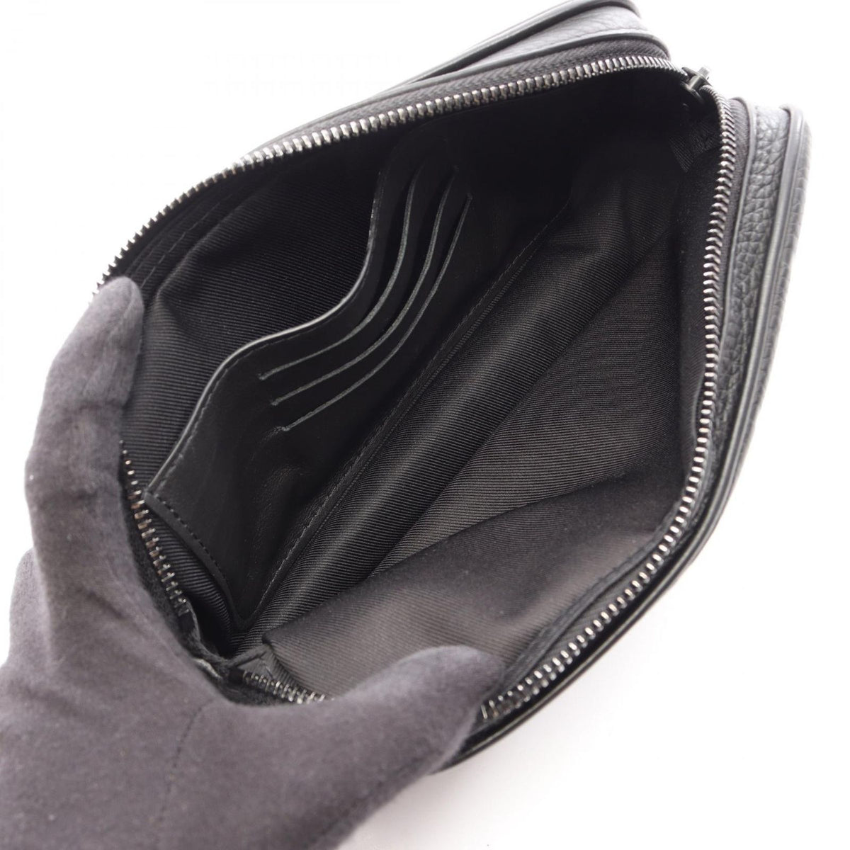 Louis Vuitton Clutch Pochette Volga Noir Leather — view 3