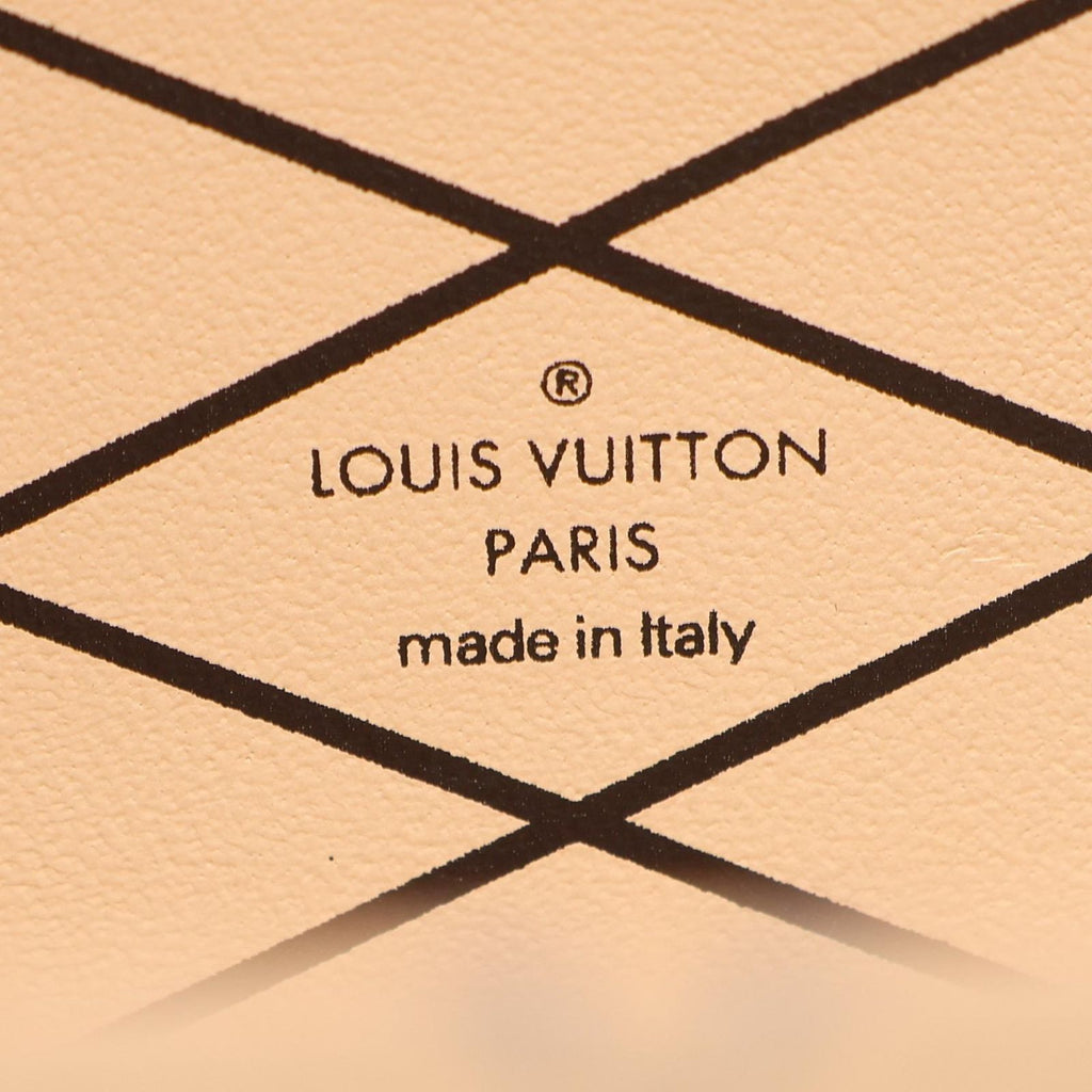Louis Vuitton Shoulder Bag Petite Malle Leather — view 4