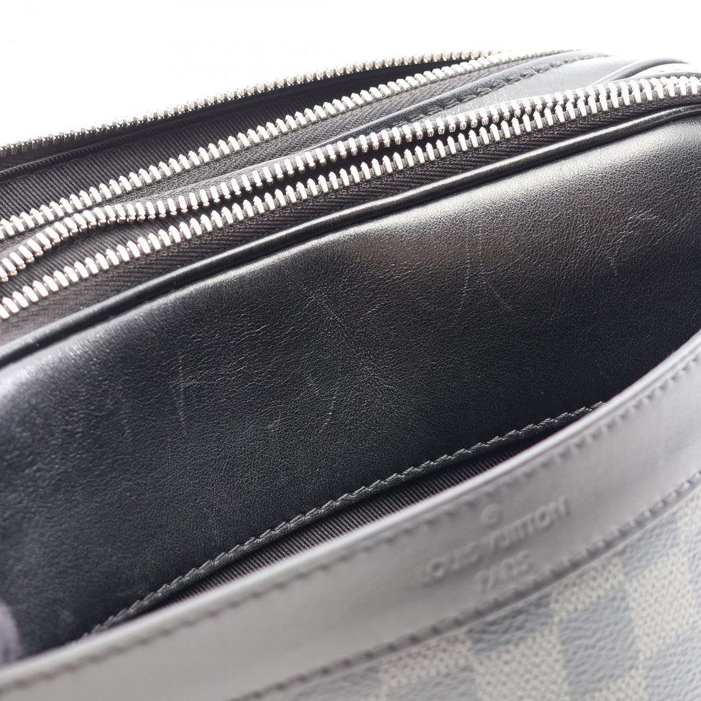 Louis Vuitton Shoulder Bag Trocadero Messenger PM Leather — view 6