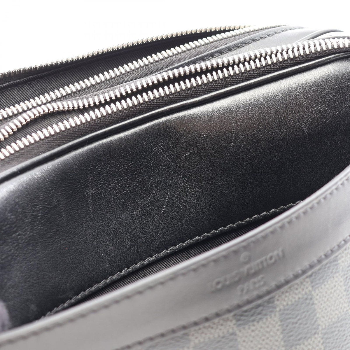 Louis Vuitton Shoulder Bag Trocadero Messenger PM Leather — view 6