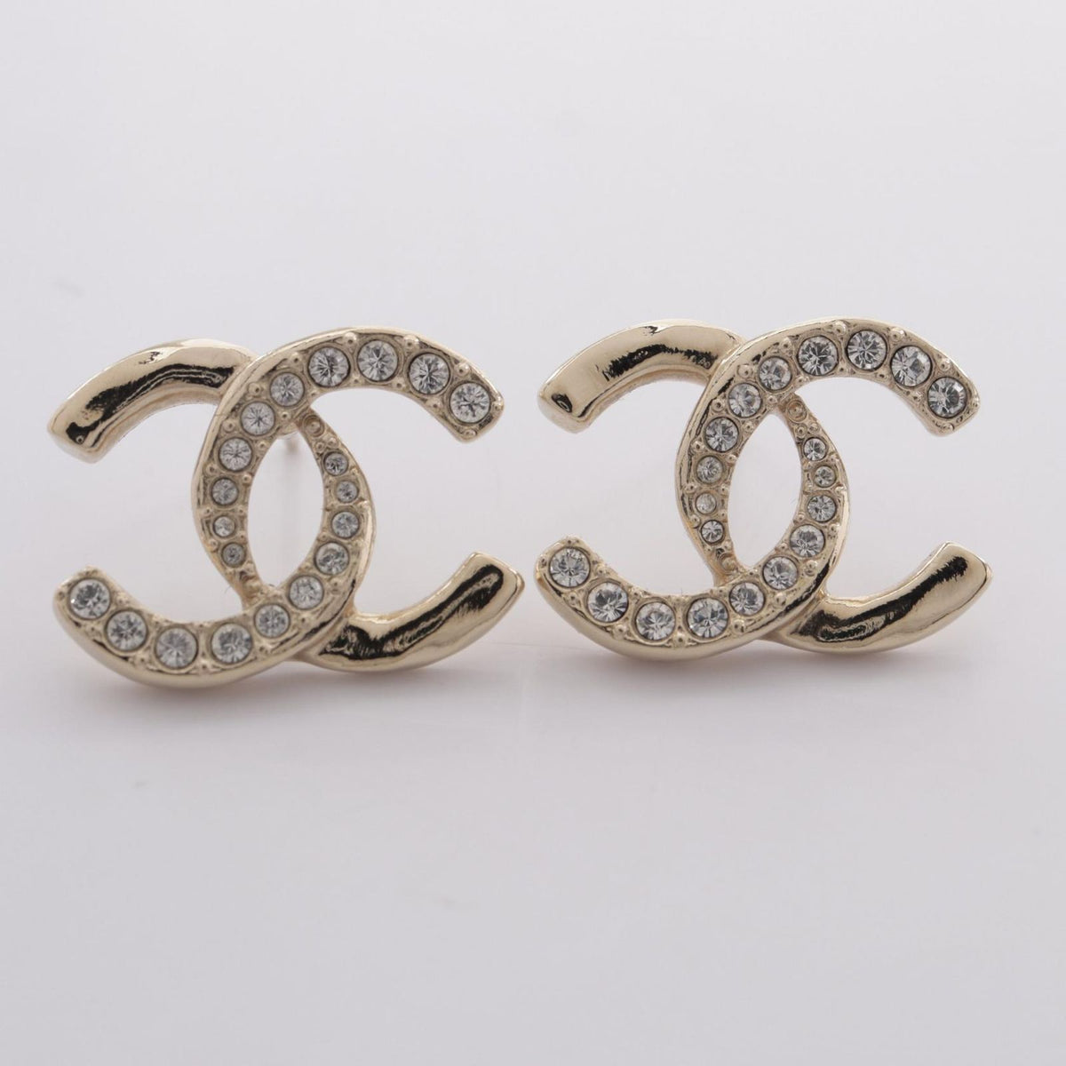 Chanel Earrings CC Logo — view 8
