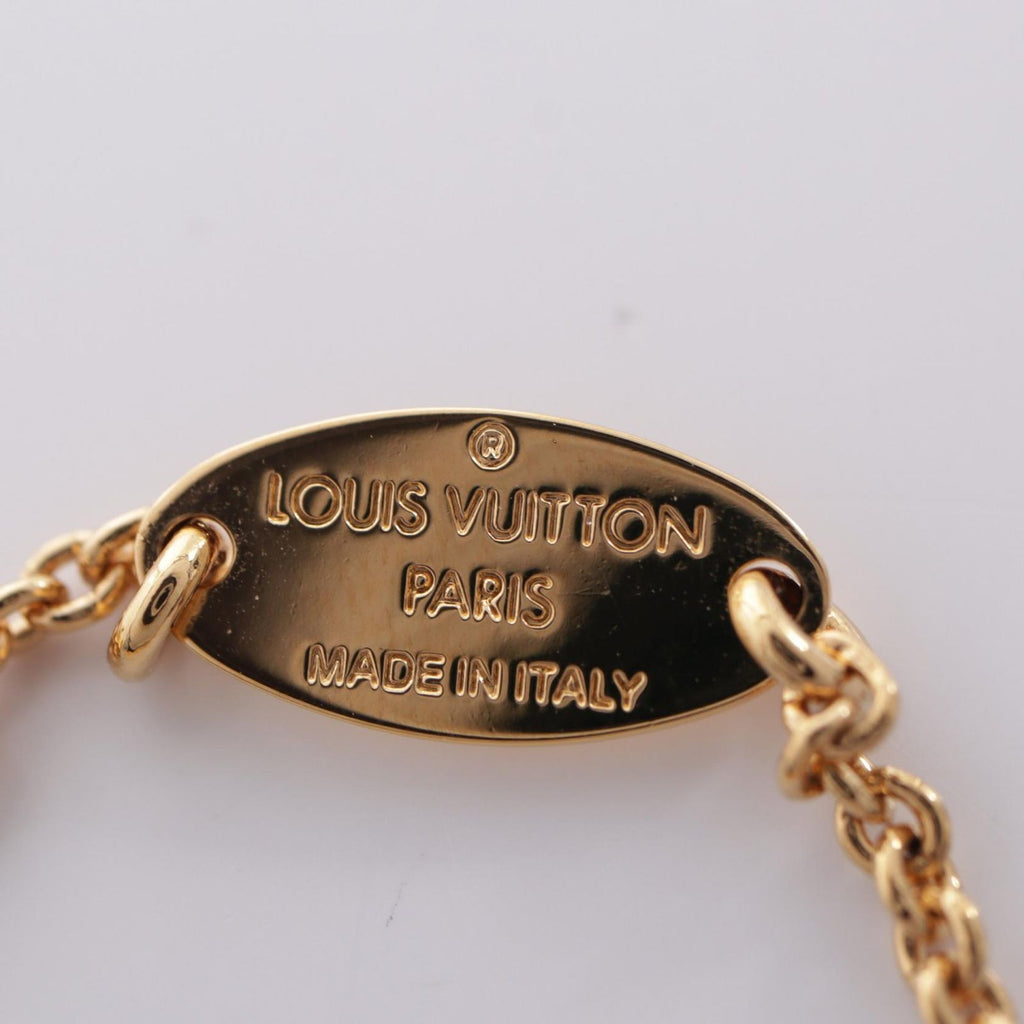 Louis Vuitton Necklace Essential V-neck — view 5