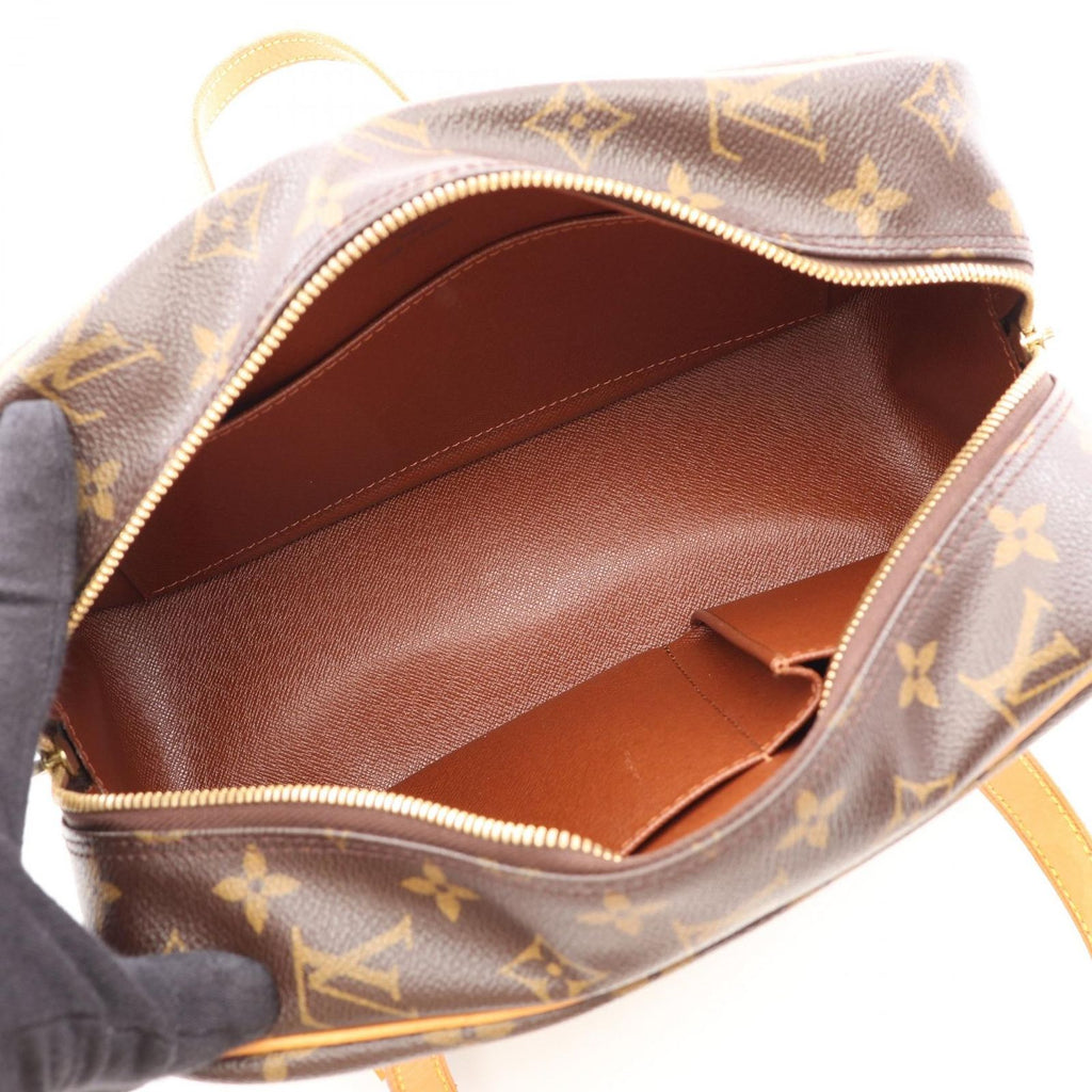 Louis Vuitton Shoulder Bag Cite MM Leather — view 3