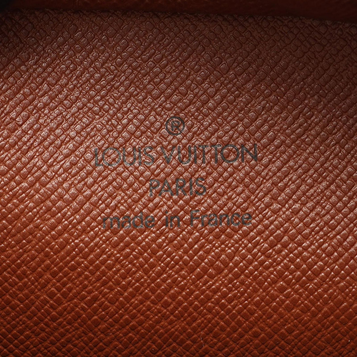 Louis Vuitton Shoulder Bag Cite MM Leather — view 4