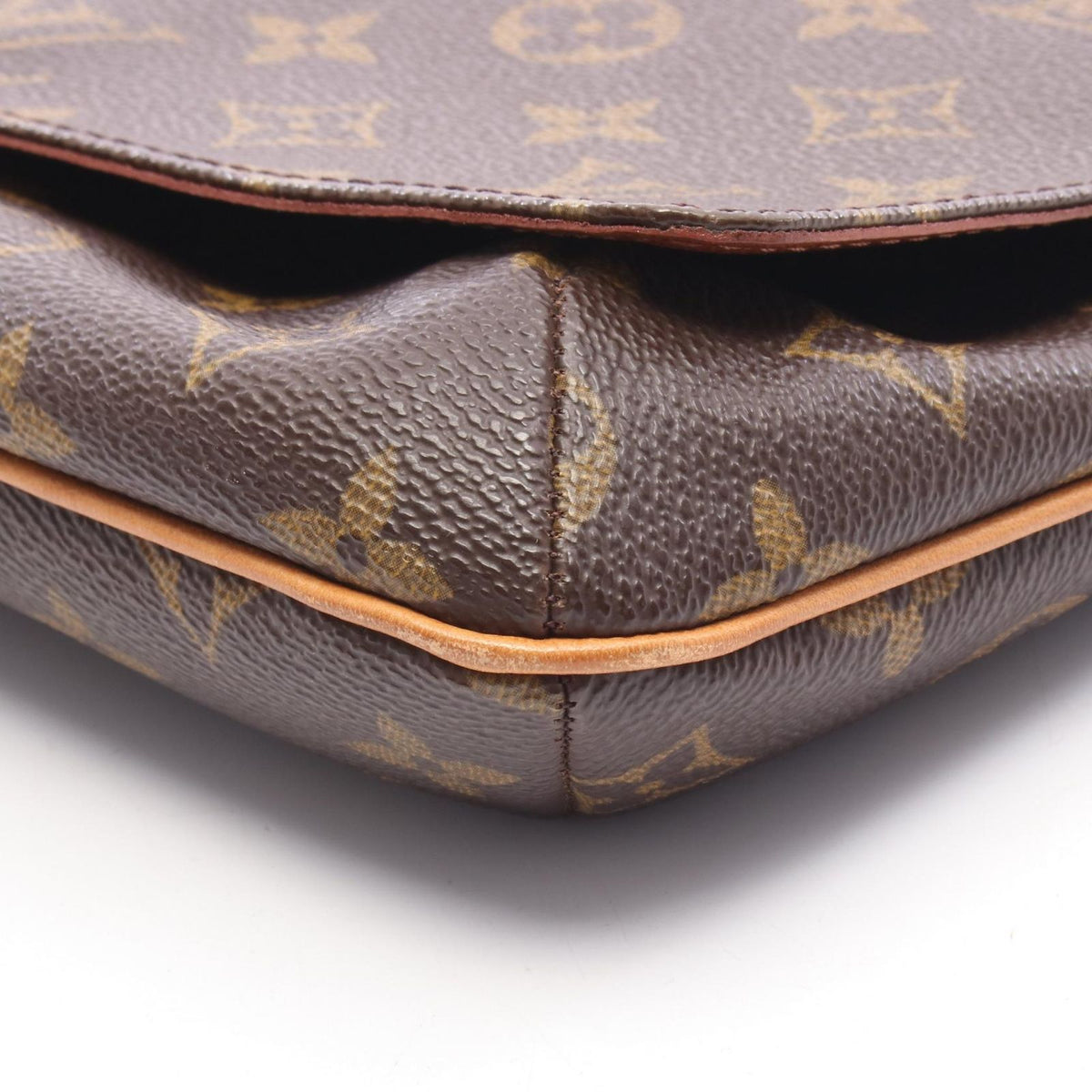 Louis Vuitton Shoulder Bag Musette Tango Short Strap Leather — view 7