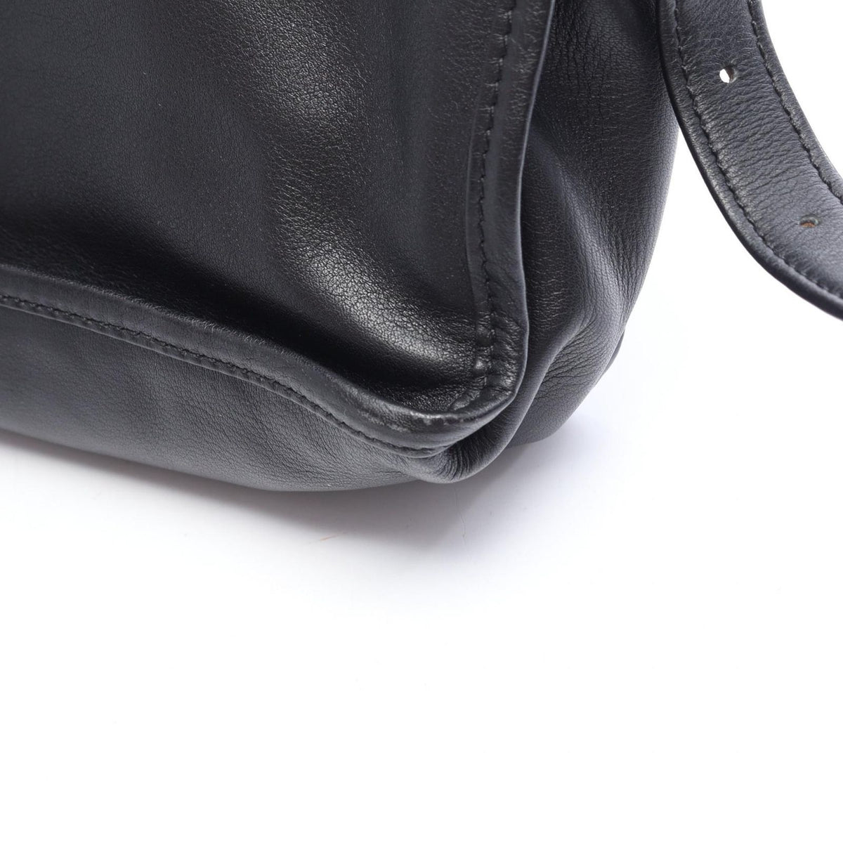 Loewe Shoulder Bag Anagram Black Leather — view 8