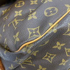 Louis Vuitton Shoulder Bag Monogram Saumur 35 — view 6