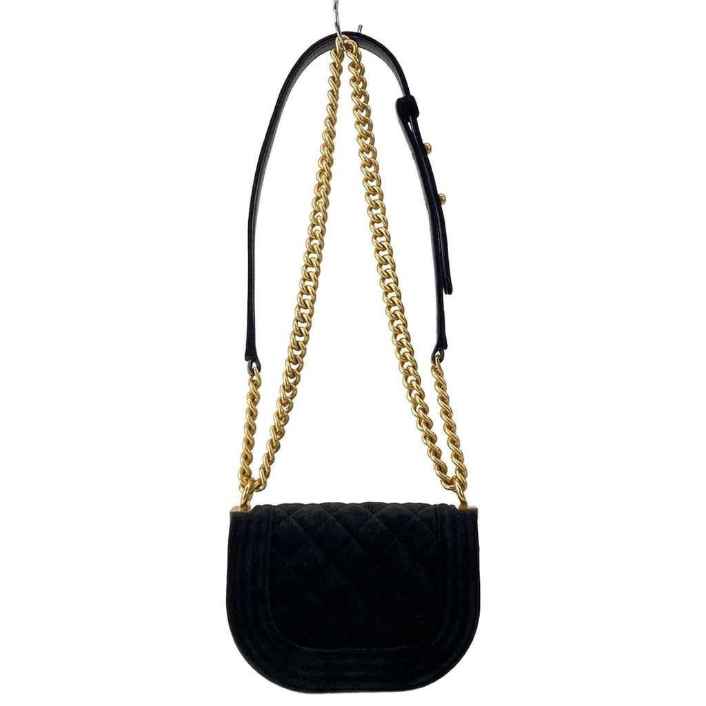 Chanel Shoulder Bag Boy Quilted Black Gold — view 3