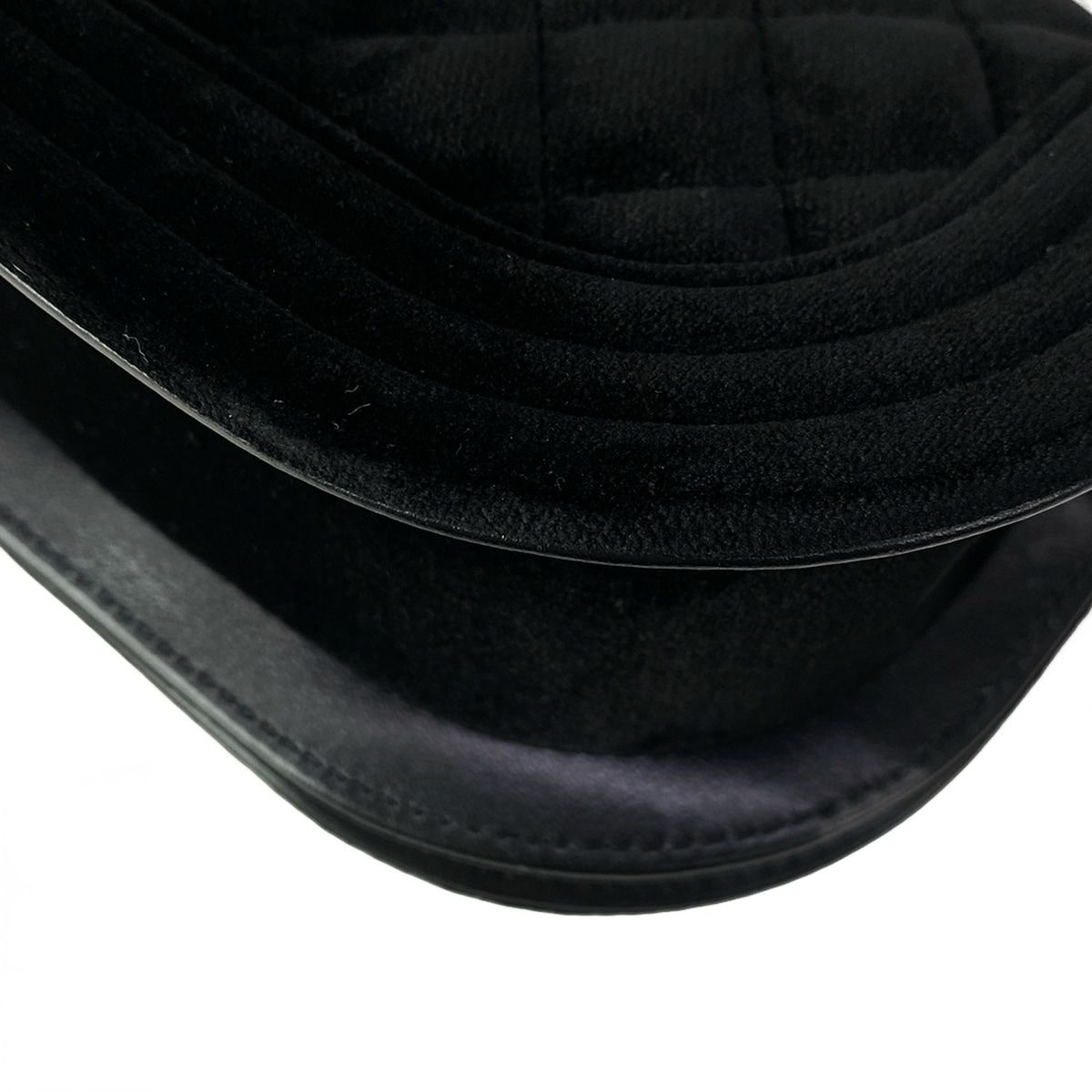 Chanel Shoulder Bag Boy Quilted Black Gold — view 8