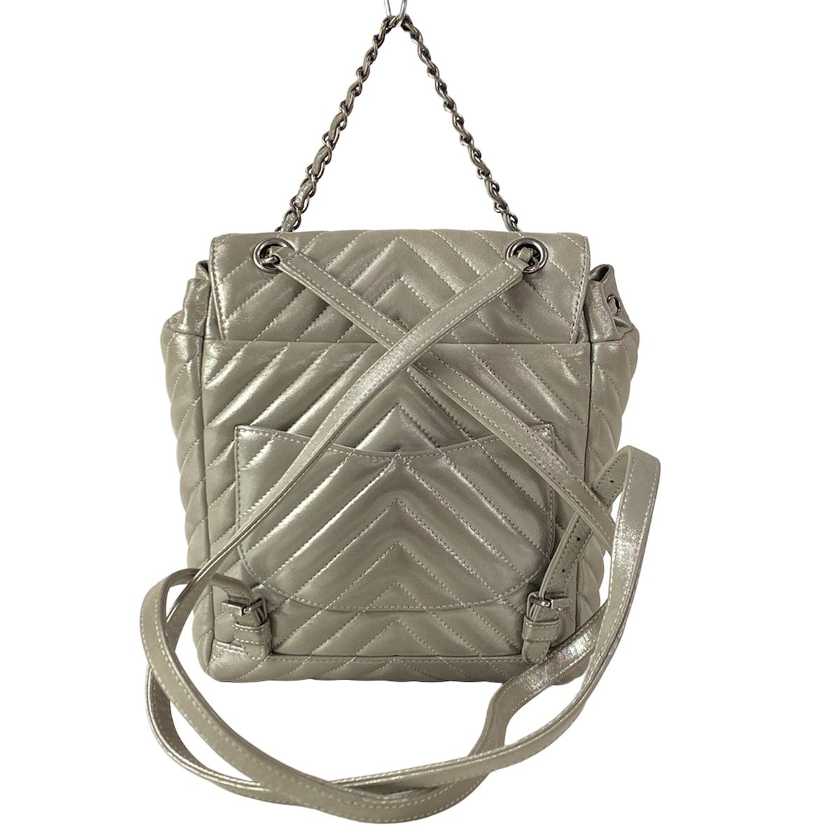 Chanel Backpack V-stitch Silver Leather — view 3