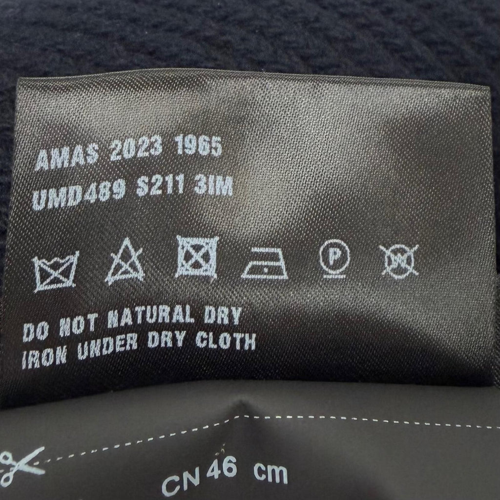Prada Wool Cashmere Triangle Logo Plate Hat Knit Cap Navy — view 7