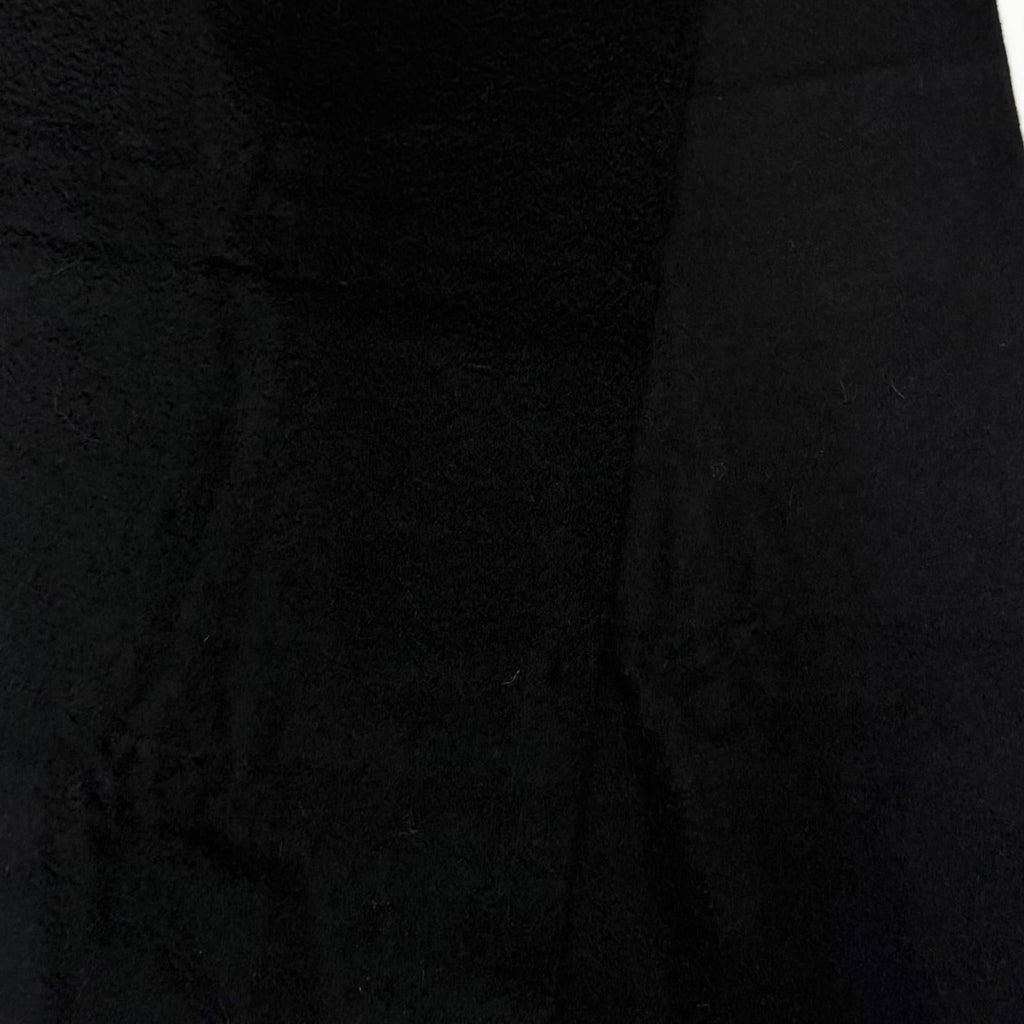 Louis Vuitton Echarpe Jhelum Cashmere 100% Noir LV Logo Embroidery Scarf — view 7
