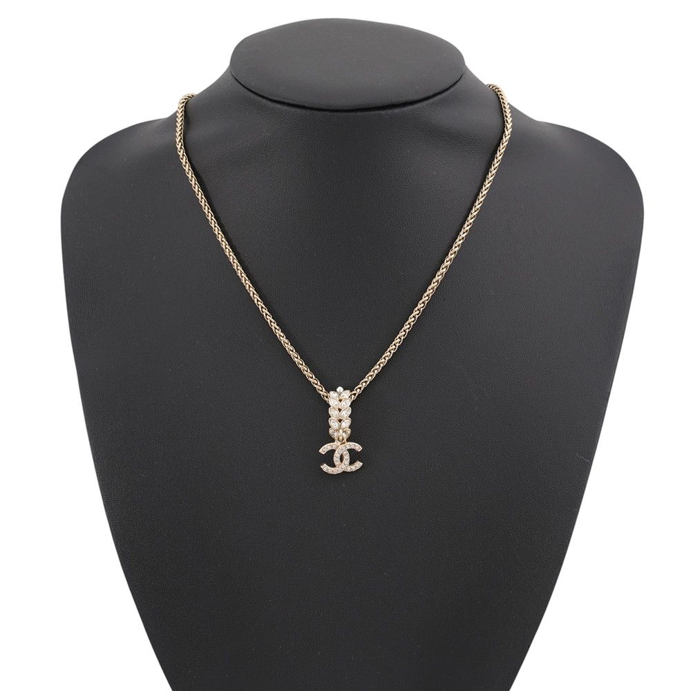 Chanel Necklace CC Logo Rhinestone I 23 — view 4