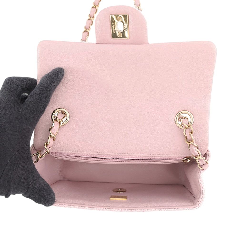 Chanel Chain Shoulder Bag Mini Quilted 20 CC Logo Tweed — view 5