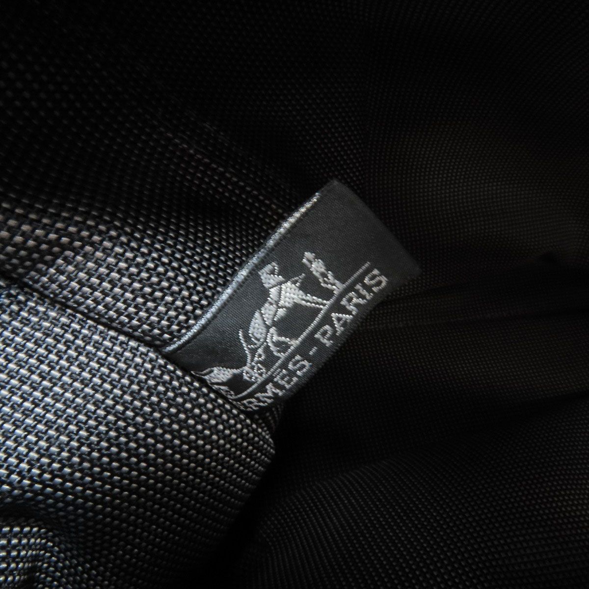 Hermes Herline Tote MM Handbag Canvas — view 6