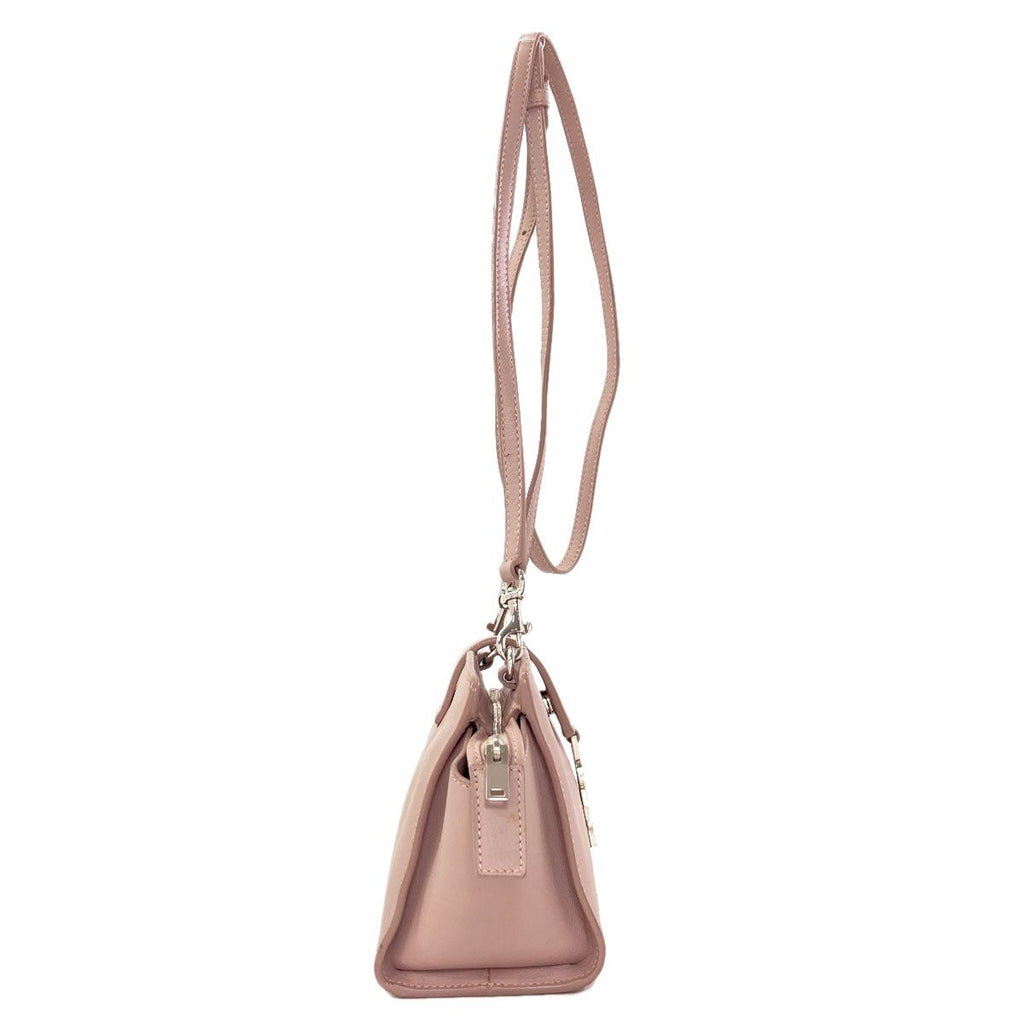 Saint Laurent Toy Cabas Shoulder Bag Leather — view 3