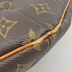 Louis Vuitton Shoulder Bag Monogram Musette Brown — view 6