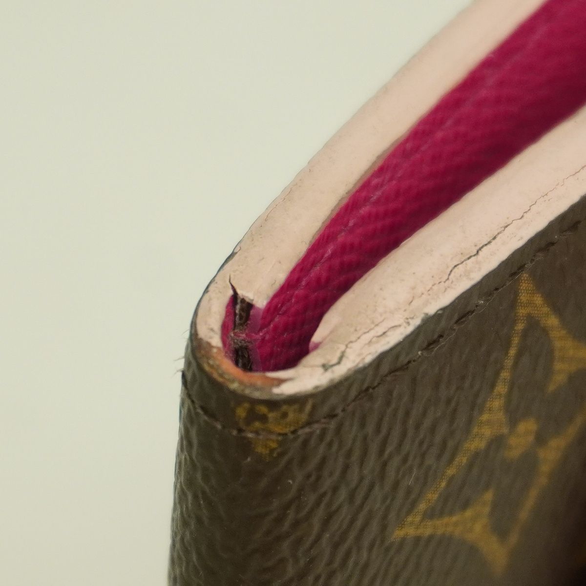 Louis Vuitton Wallet Monogram Portefeuille Emily Flower Charm Hot Pink — view 8