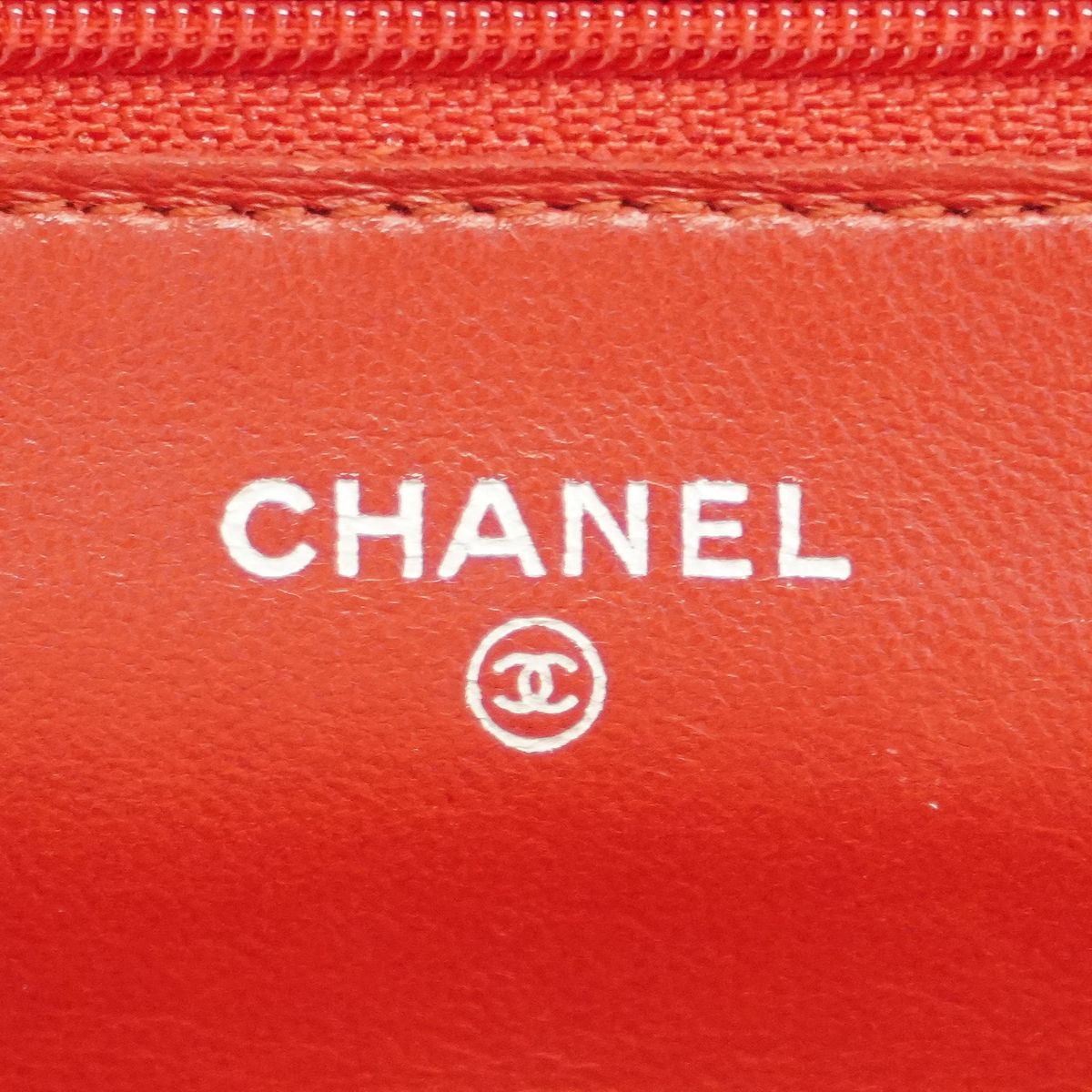 Chanel Wallet on Chain Quilted Lambskin Red Silver Shoulder Bag — view 5