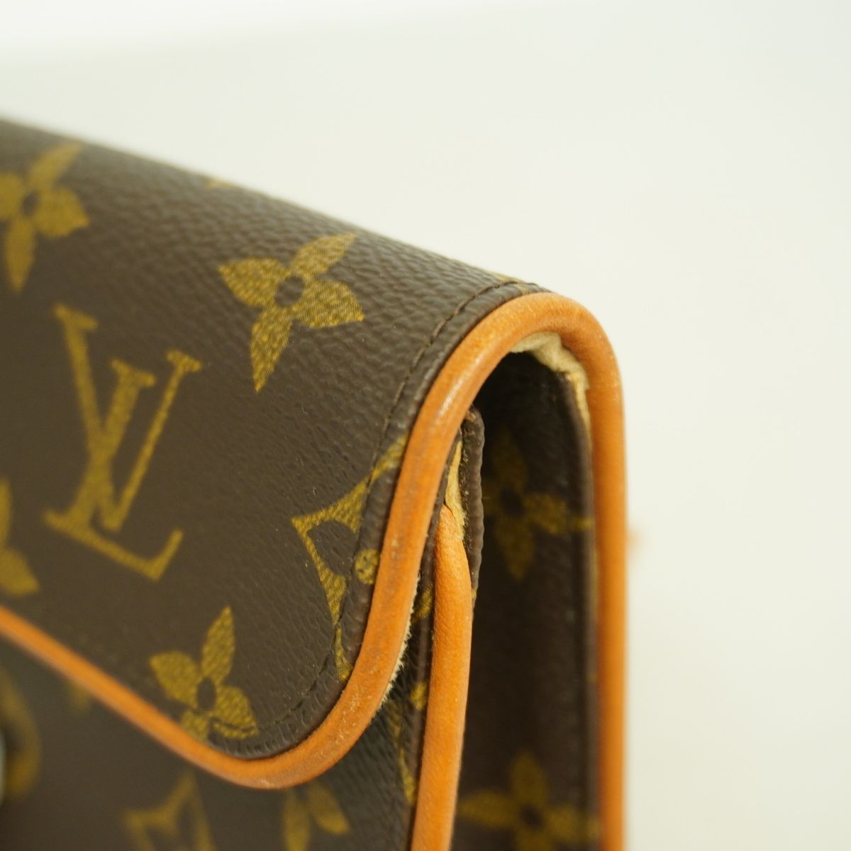 Louis Vuitton Waist Bag Monogram Pochette Florentine Brown — view 8