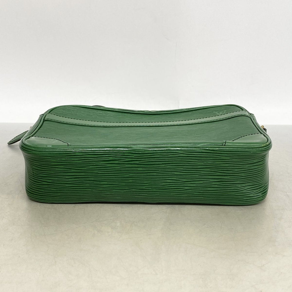 Louis Vuitton Shoulder Bag Epi Trocadero 24 Borneo Green — view 3