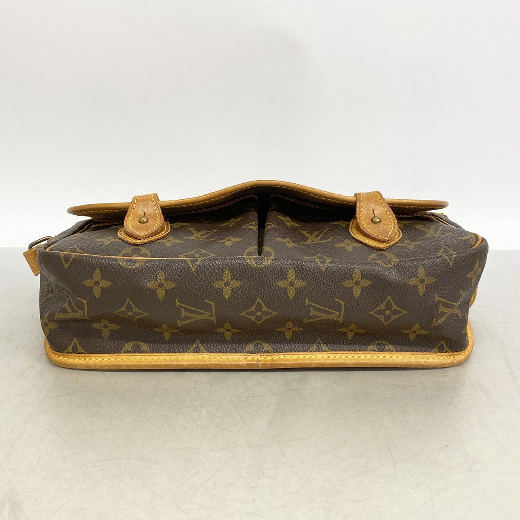 Louis Vuitton Shoulder Bag Monogram Gibeciere MM Brown — view 3
