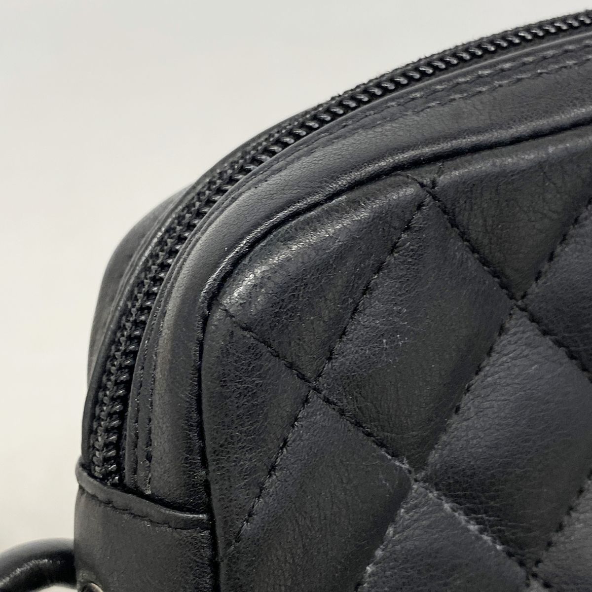Chanel Shoulder Bag Cambon Lambskin Black Silver — view 7
