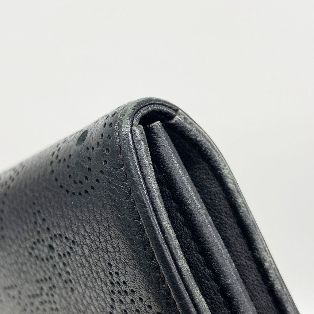 Louis Vuitton Wallet Mahina Portefeuille Iris Noir — view 7